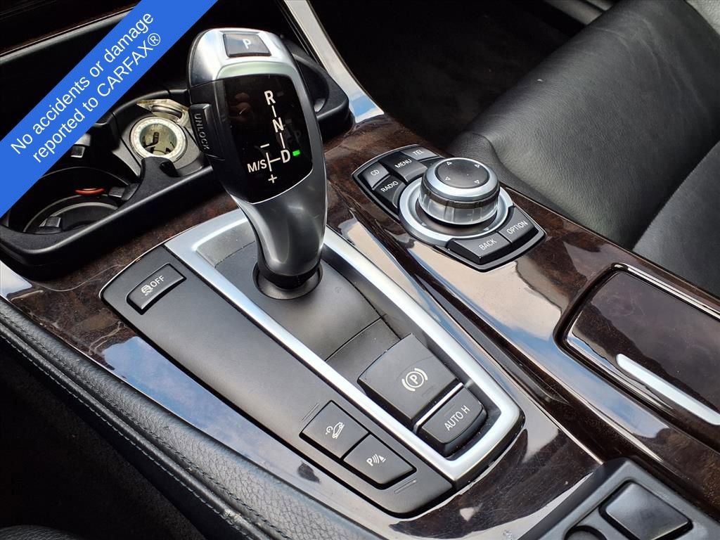 Used 2011 BMW 535i xDrive Sedan image 24