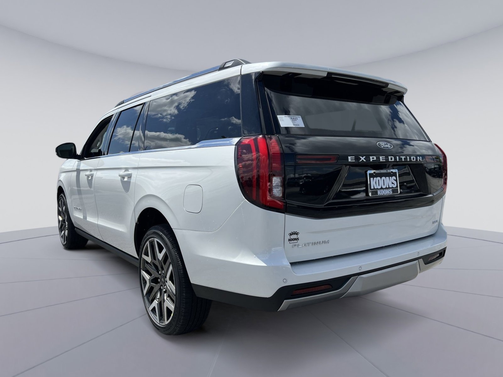 New 2026 Ford Expedition Max Platinum w/ Platinum Ultimate Package AWD/4WD image 4