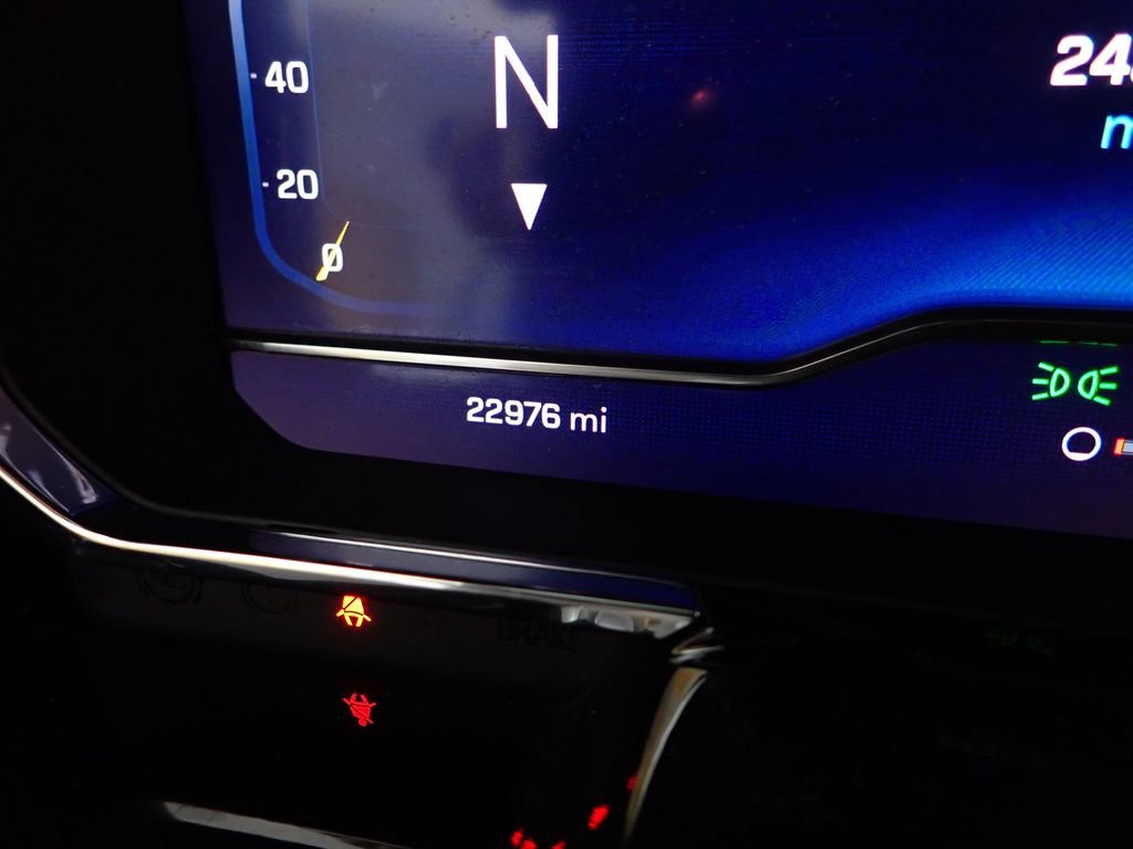 Used 2024 Chevrolet Silverado 2500 LT AWD/4WD image 25