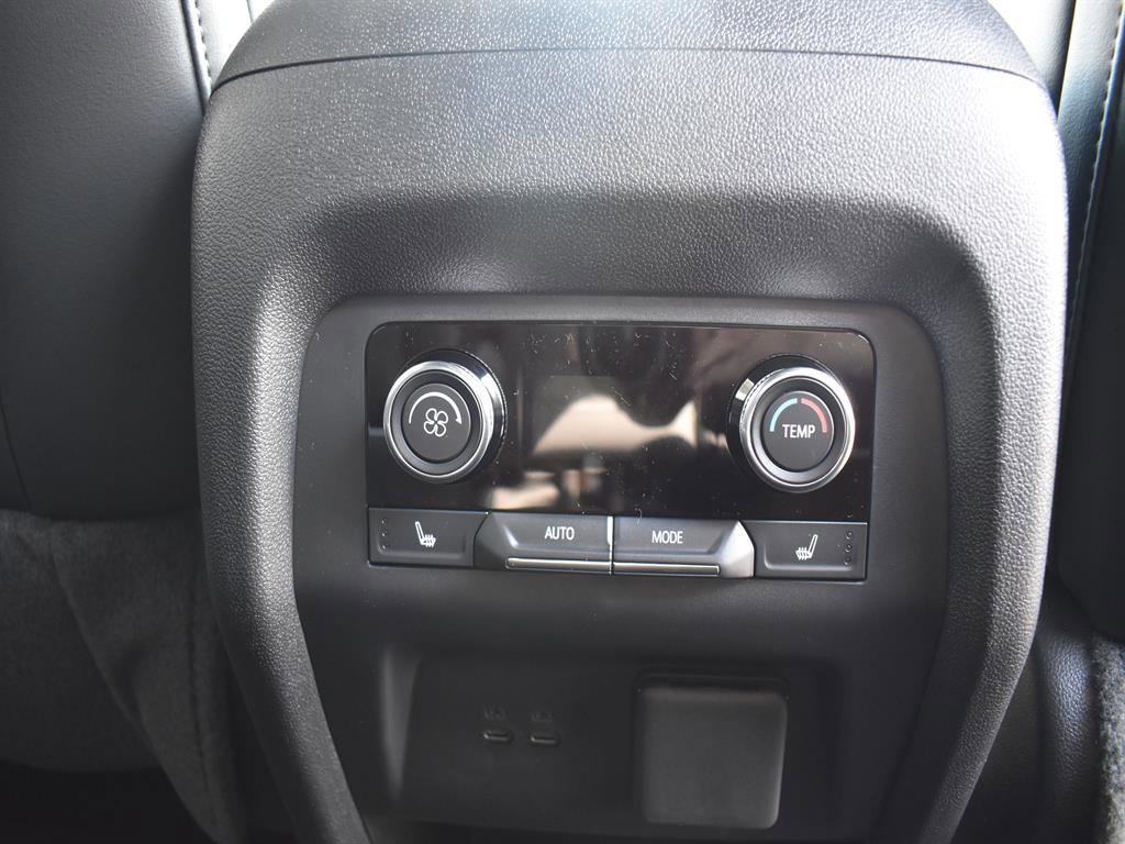 New 2026 Buick Enclave Avenir w/ Super Cruise Package image 8