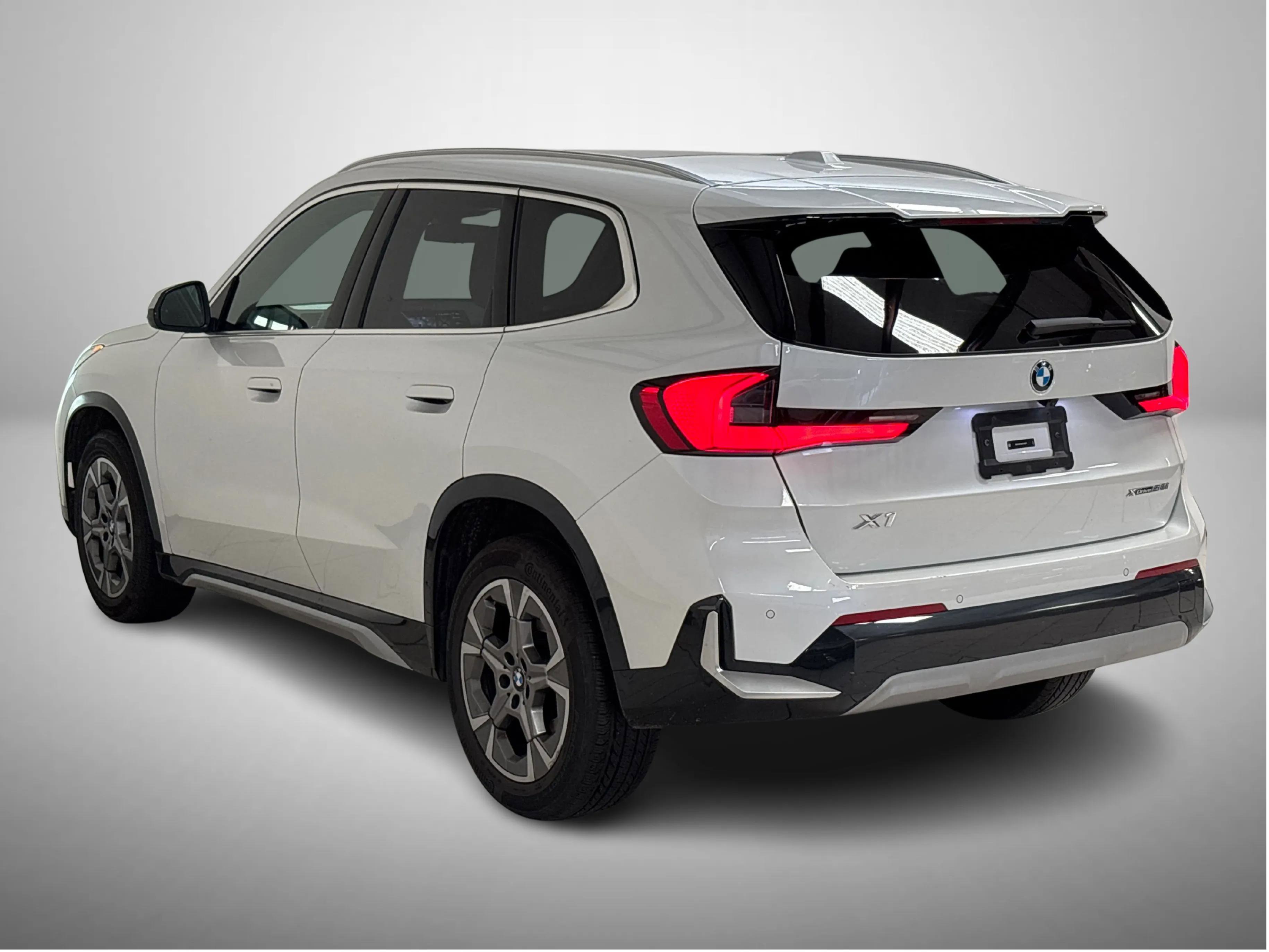 Used 2024 BMW X1 xDrive28i w/ Convenience Package AWD/4WD image 6