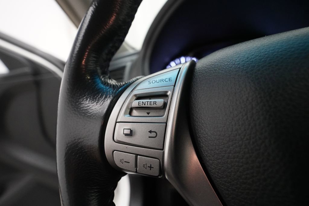 Used 2013 Nissan Altima 2.5 SV FWD image 17