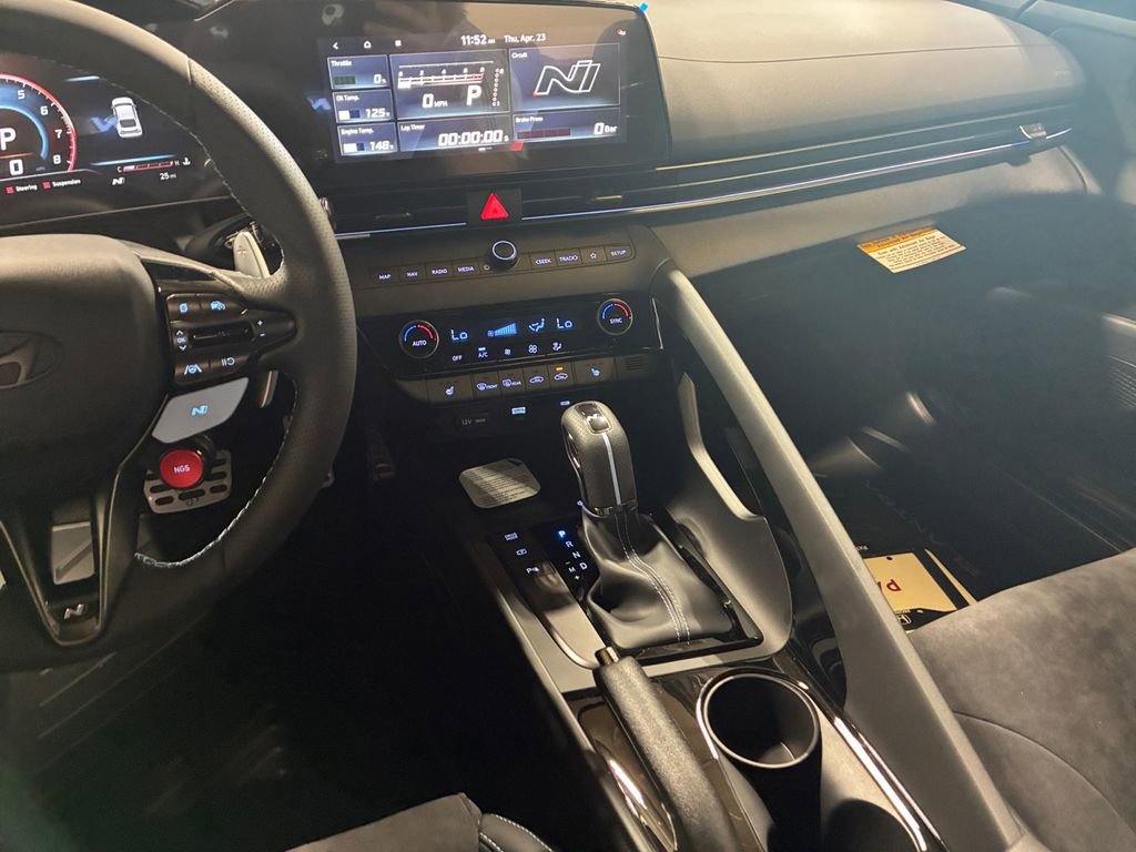 New 2026 Hyundai Elantra N FWD image 11
