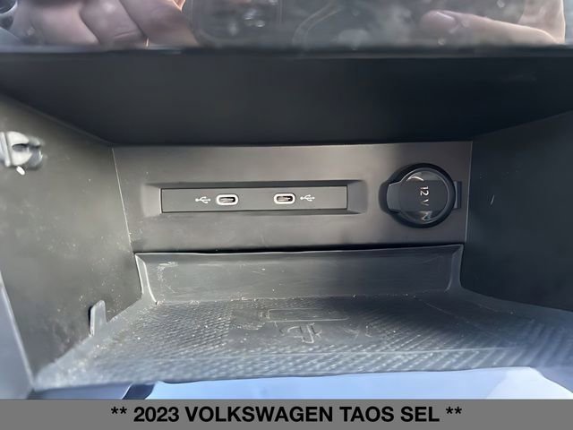 Used 2023 Volkswagen Taos SEL image 26