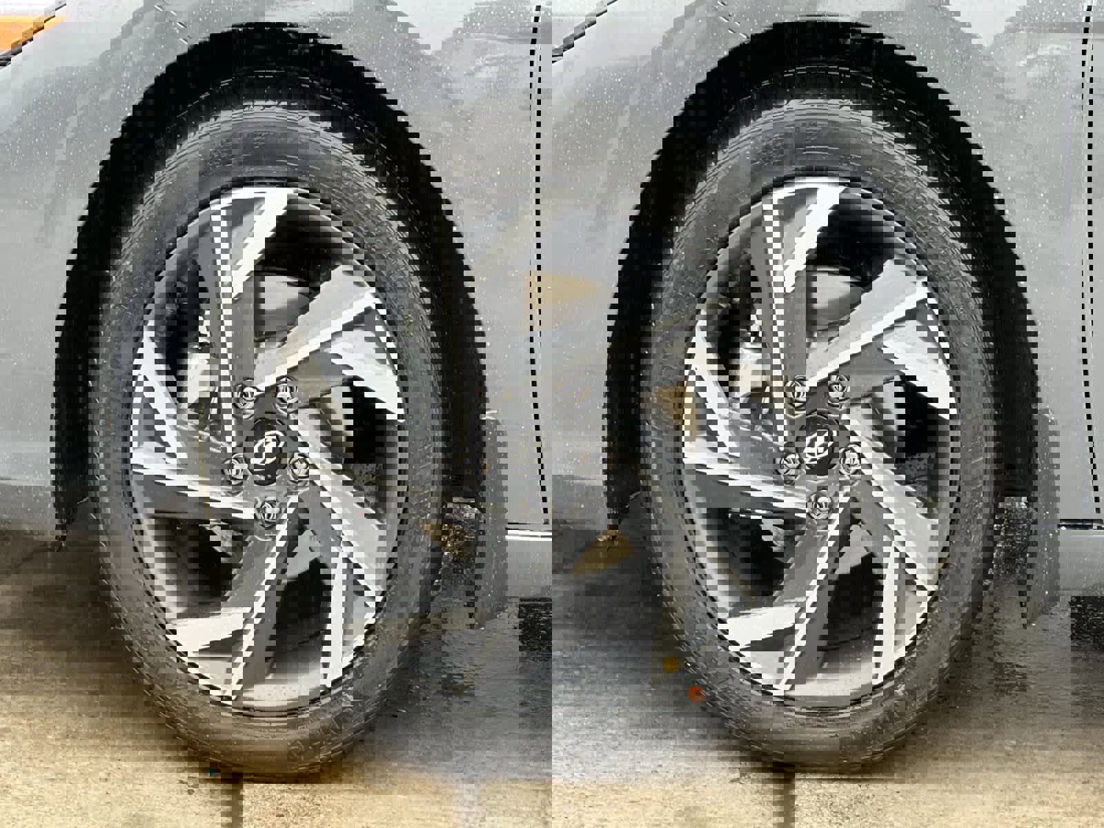 New 2025 Hyundai Elantra Sport image 24