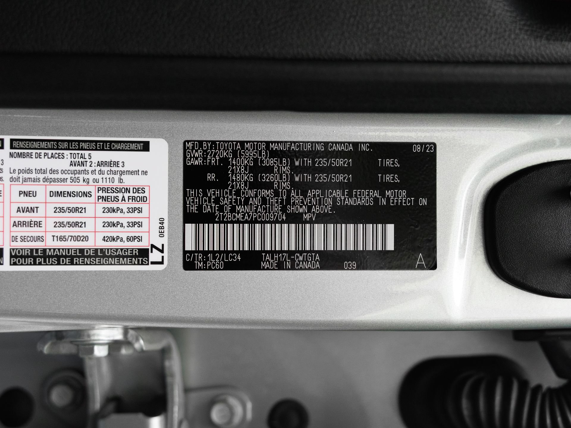 Used 2023 Lexus RX 500h F Sport w/ Accessory Package (Z1) AWD/4WD image 44