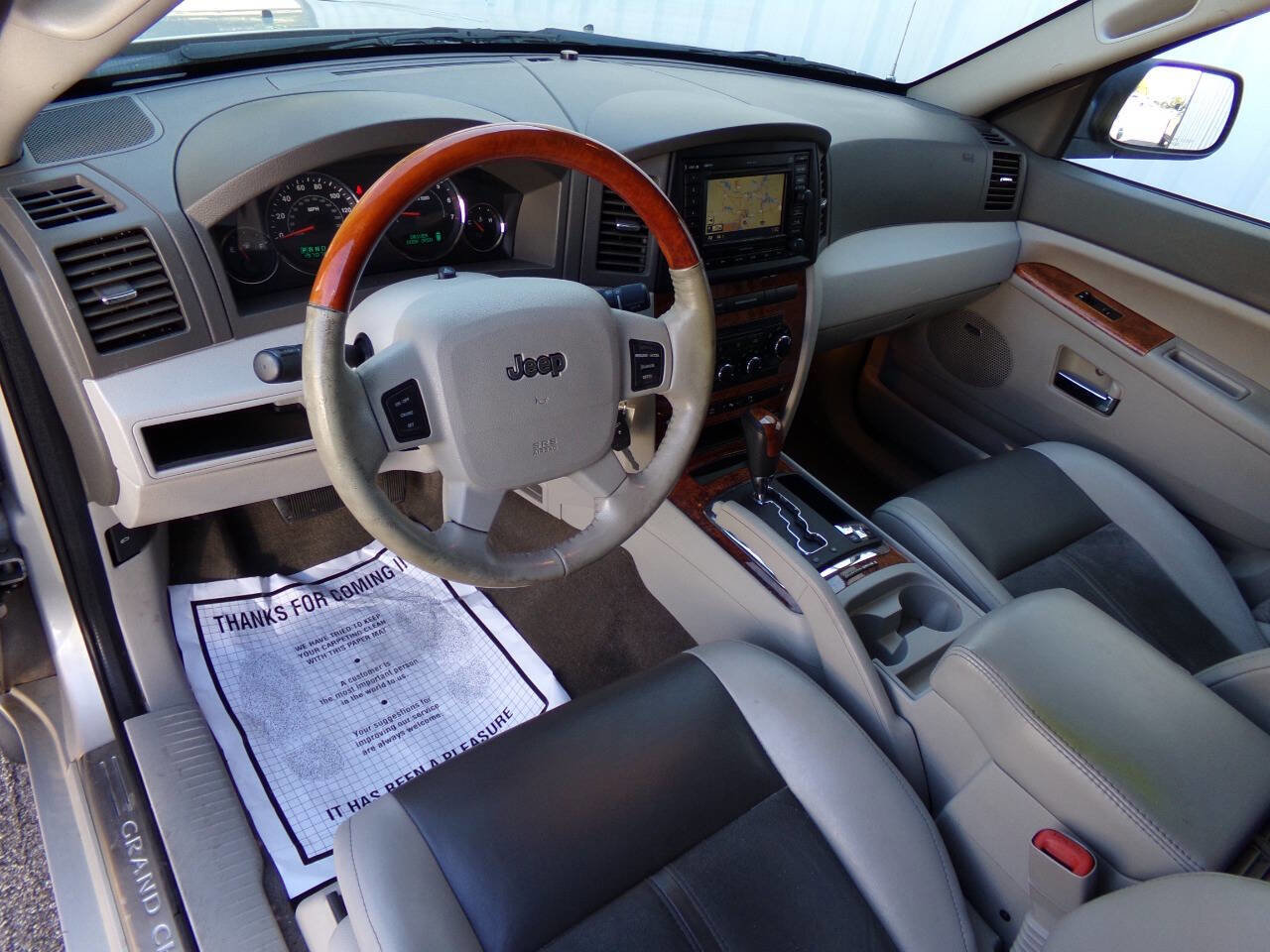 Used 2007 Jeep Grand Cherokee Overland image 17