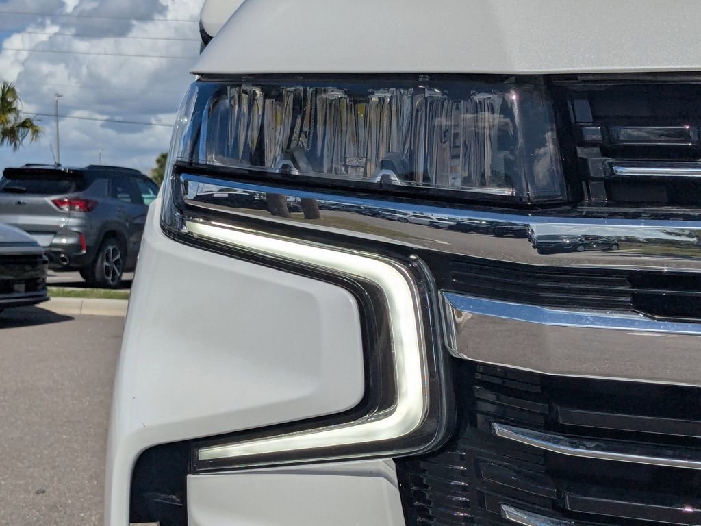 Certified 2022 Chevrolet Tahoe LT w/ LT Signature Plus Package AWD/4WD image 9