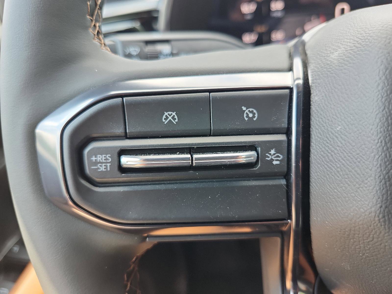 New 2025 GMC Canyon AT4 w/ Nightfall Edition image 20