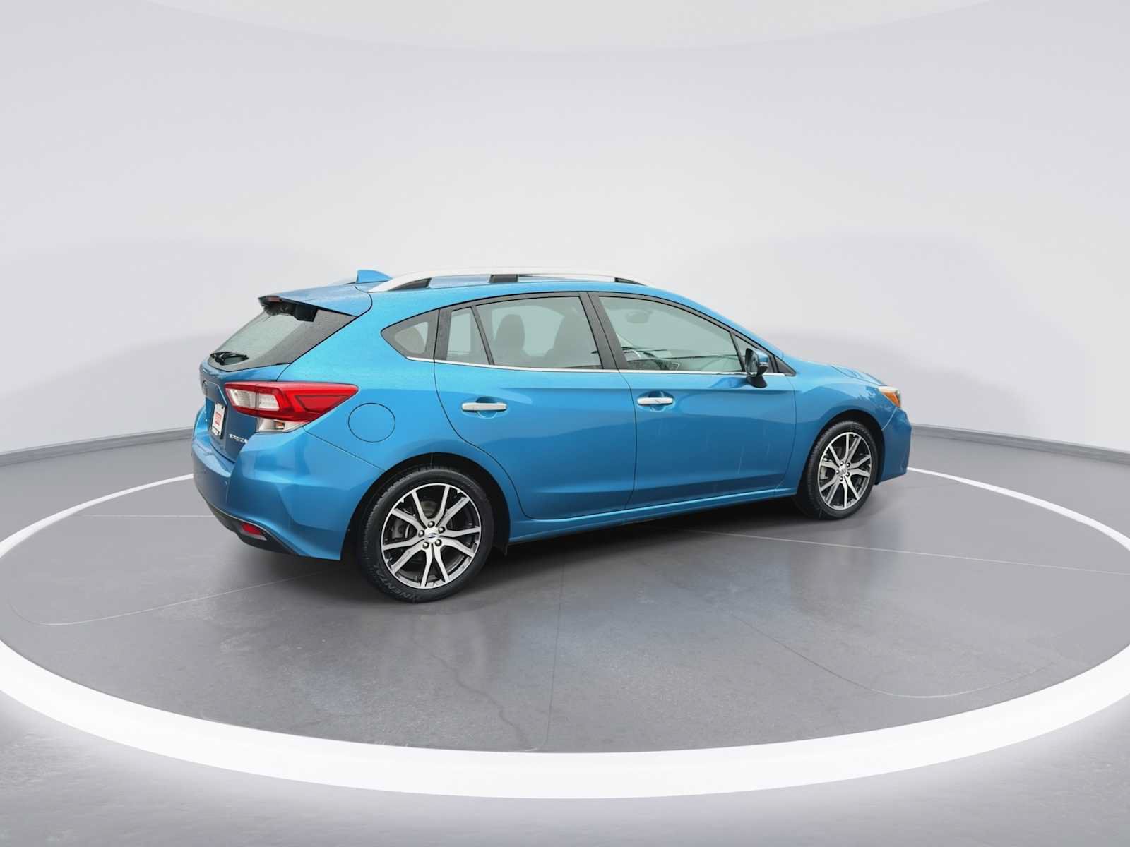 Used 2018 Subaru Impreza 2.0i Limited AWD/4WD image 8