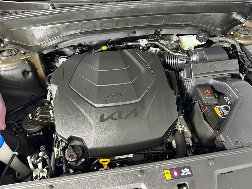 Used 2024 Kia Telluride SX Prestige w/ Towing Package image 35