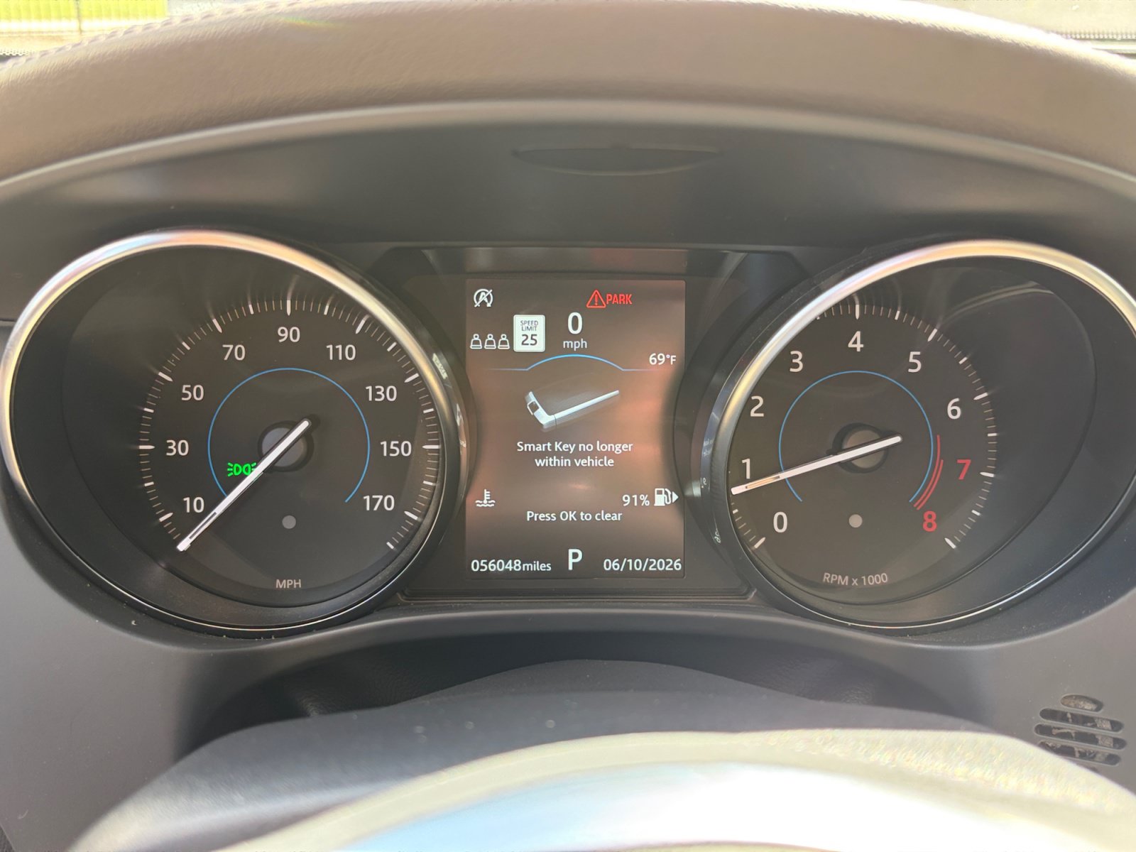 Used 2019 Jaguar F-PACE Prestige AWD/4WD image 19