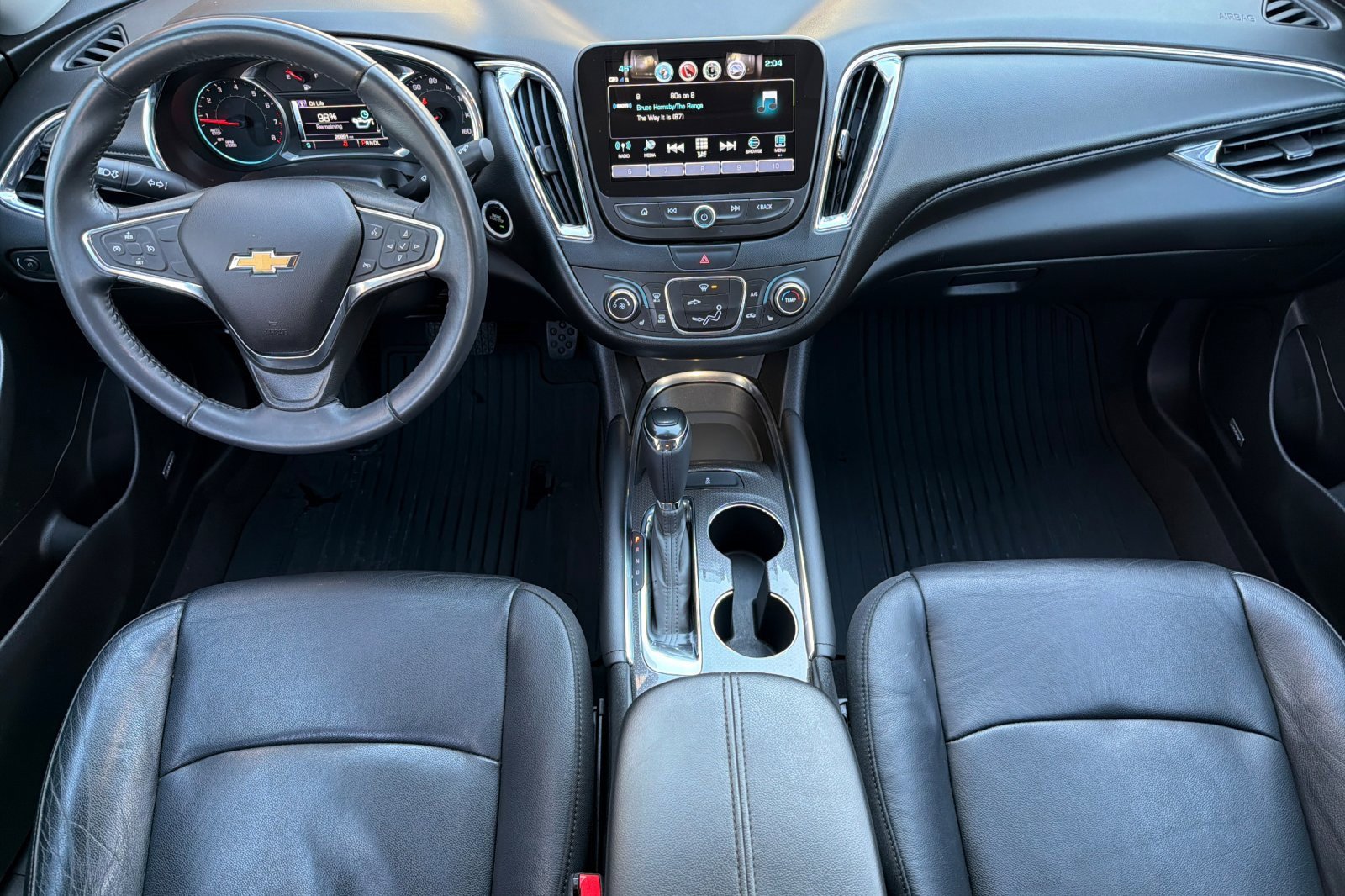 Used 2018 Chevrolet Malibu LT w/ Leather Package image 18