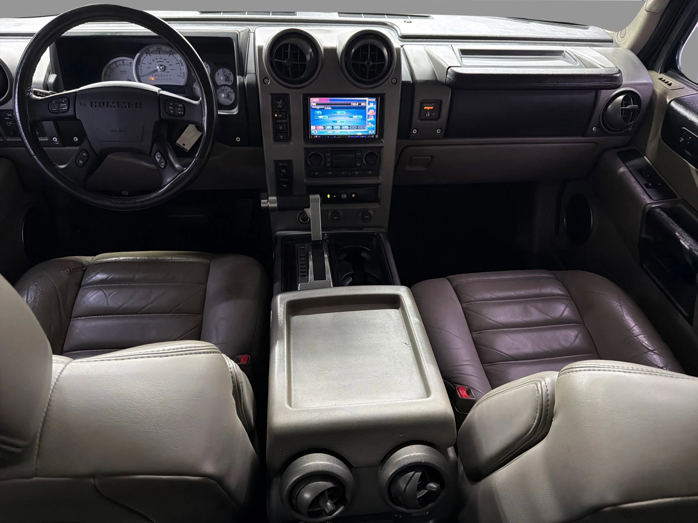 Used 2003 HUMMER H2 w/ Preferred Equipment Group image 40