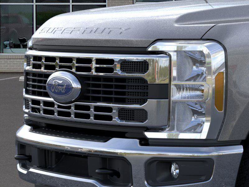 New 2026 Ford F250 XLT w/ FX4 Off-Road Package image 17