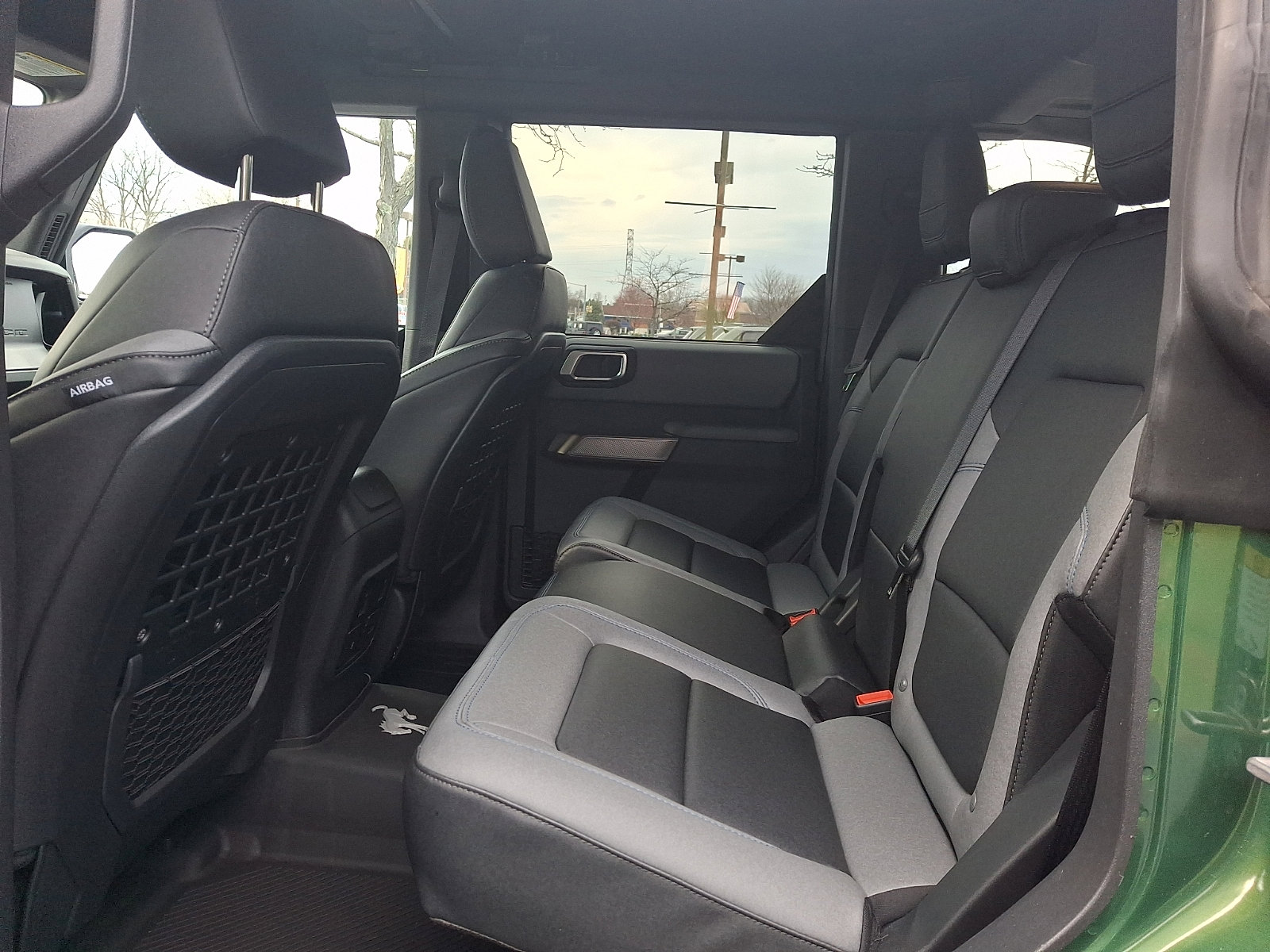 Used 2023 Ford Bronco Black Diamond image 10