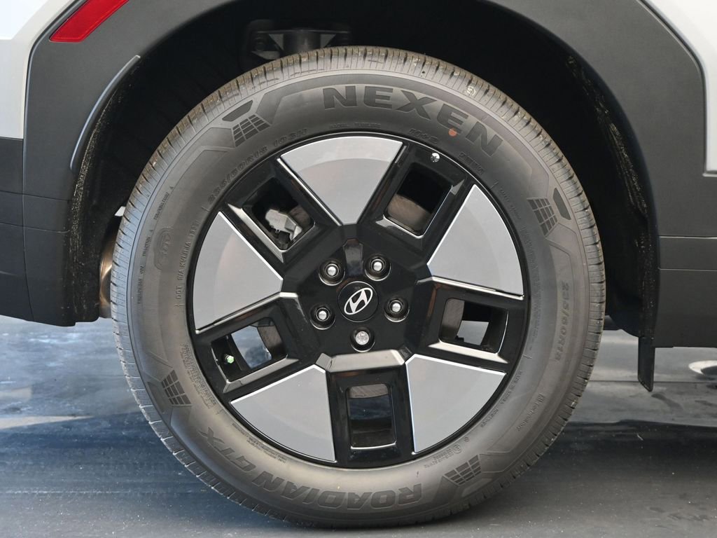 New 2026 Hyundai Santa Fe SE image 9