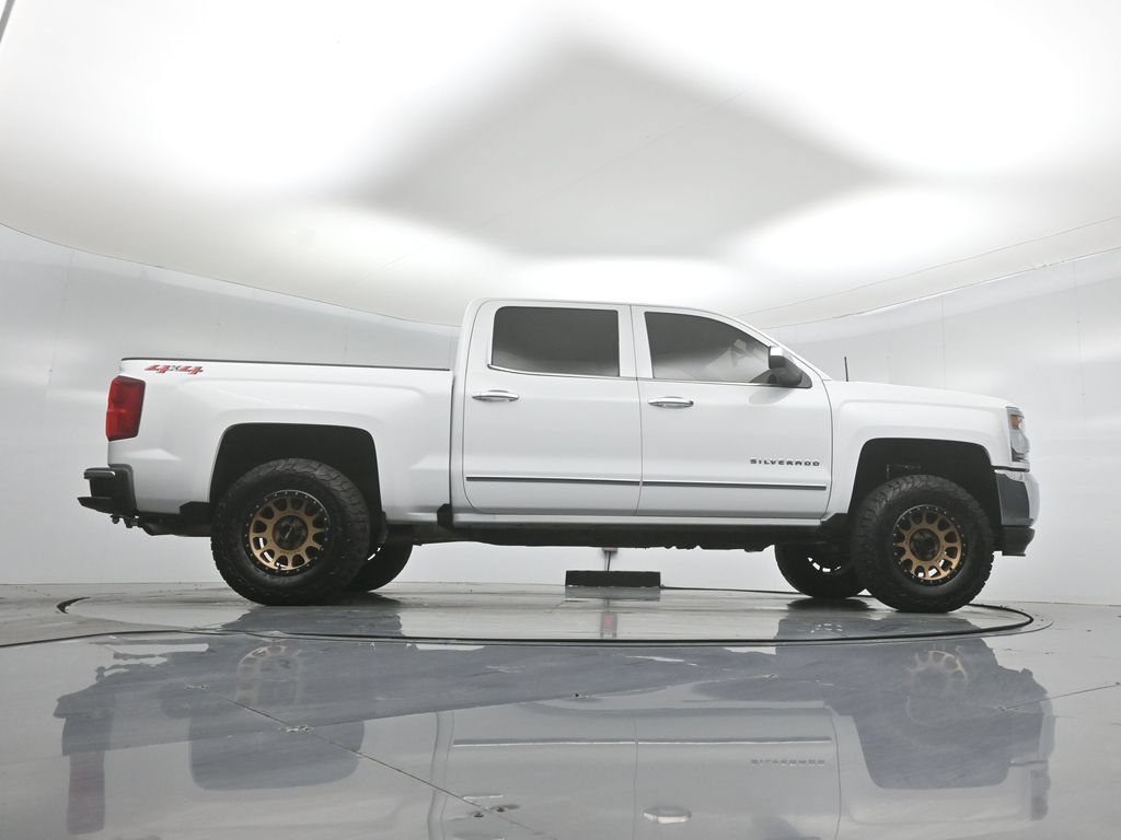 Used 2018 Chevrolet Silverado 1500 LTZ AWD/4WD image 44