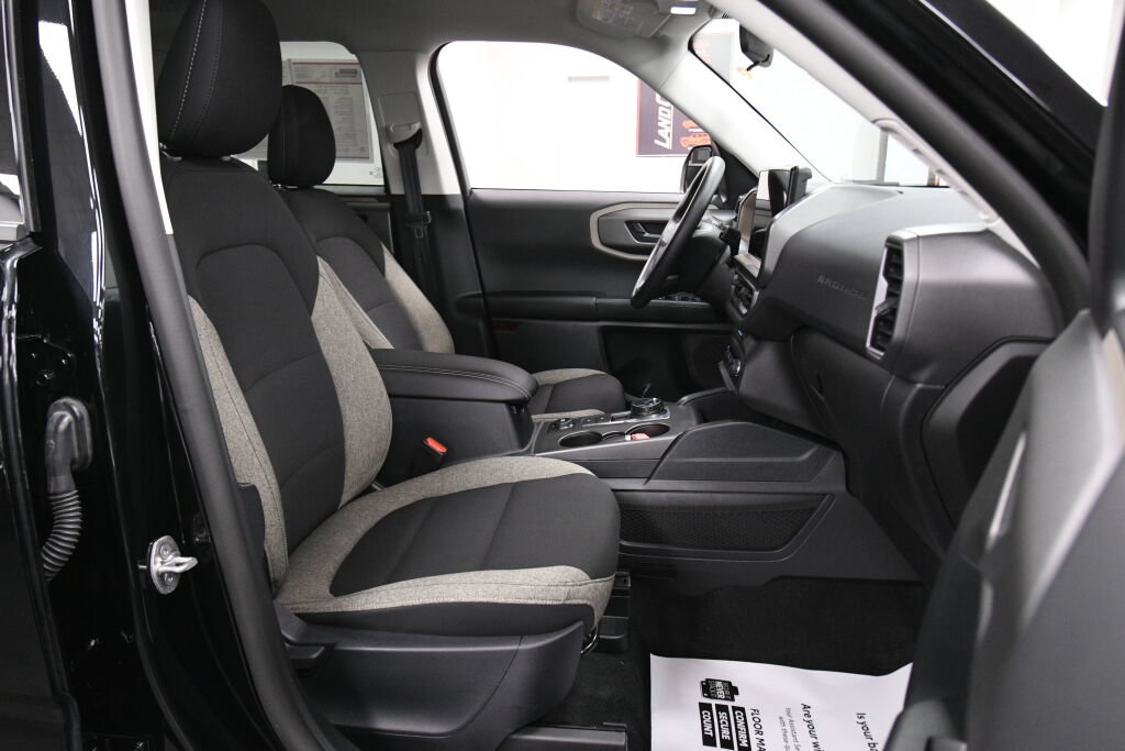 Used 2025 Ford Bronco Sport Big Bend AWD/4WD image 24