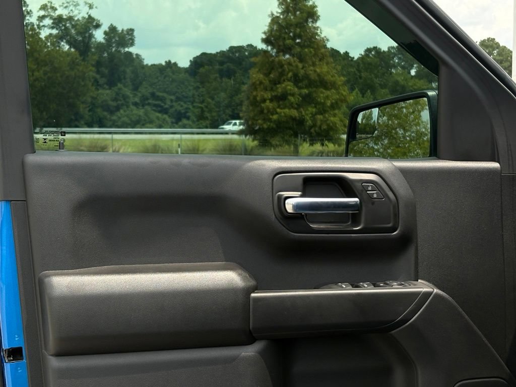 Used 2025 Chevrolet Silverado 1500 Custom AWD/4WD image 19