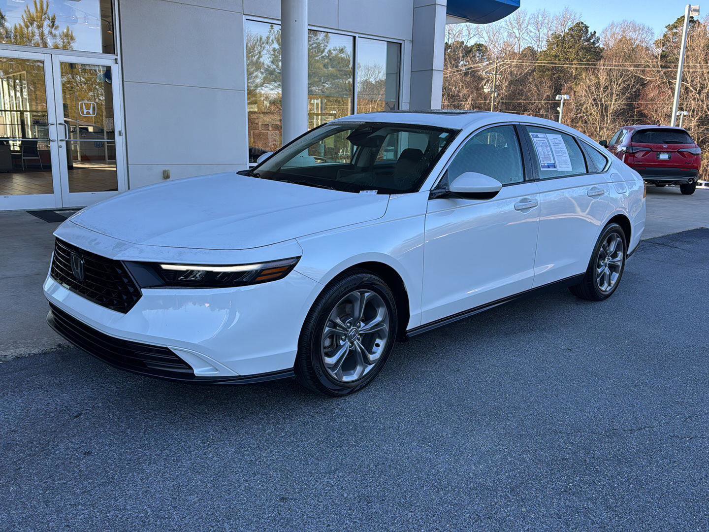 Used 2024 Honda Accord EX image 2