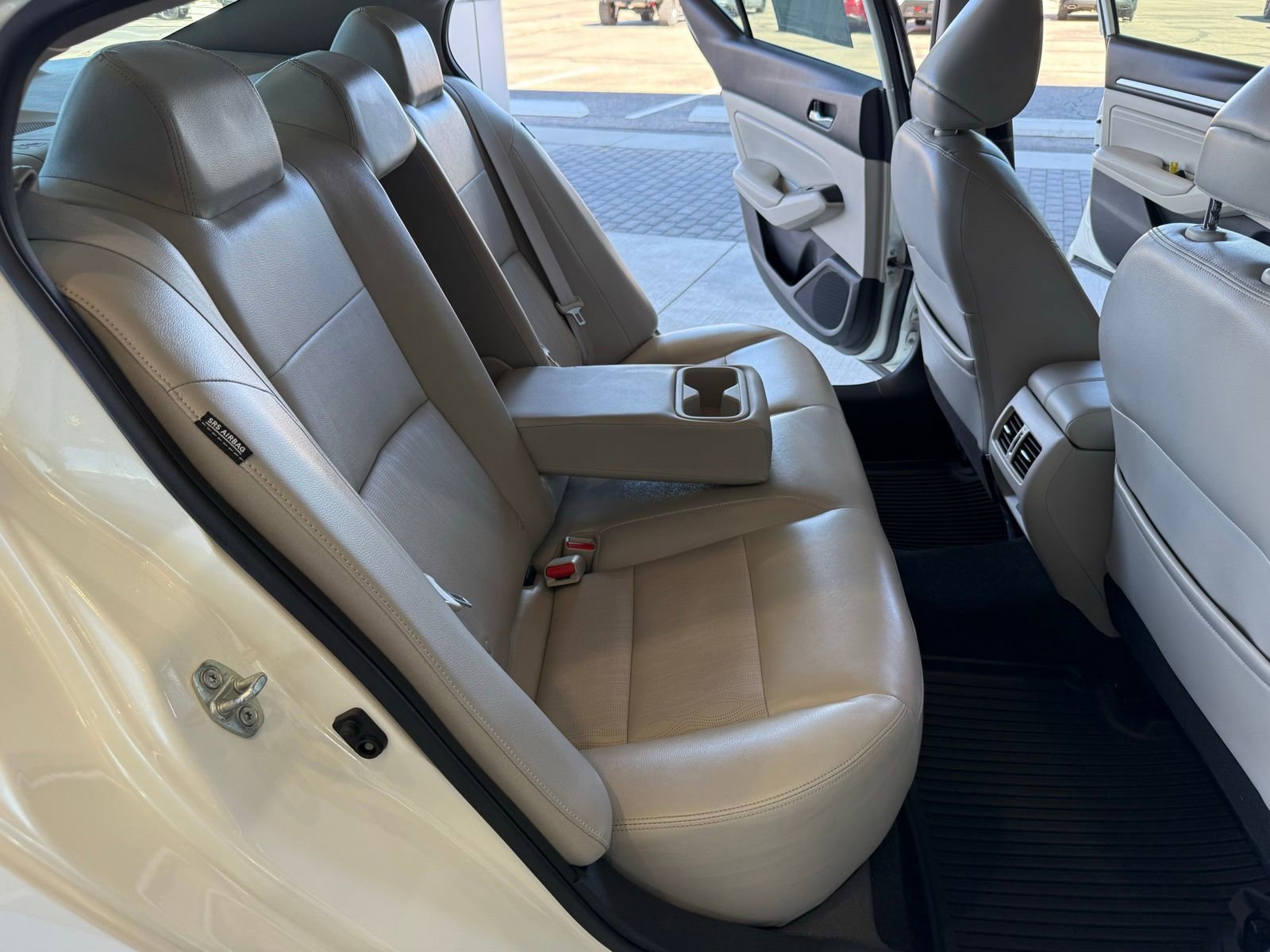 Used 2019 Nissan Altima 2.5 Platinum FWD image 37