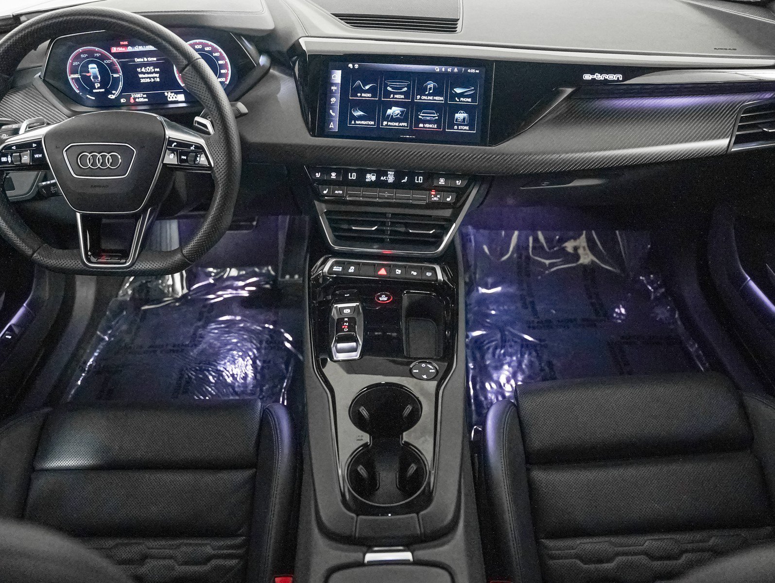 Used 2024 Audi RS e-tron GT w/ Carbon Performance Package image 11