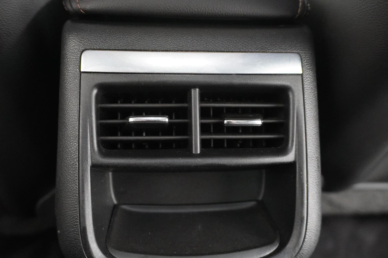 Used 2019 Chevrolet Impala LT FWD image 30