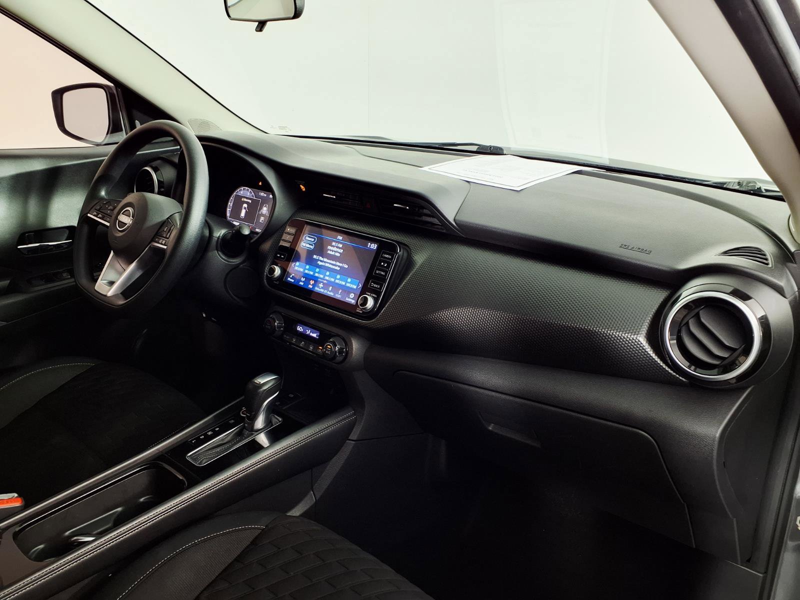Used 2022 Nissan Kicks SV FWD image 9