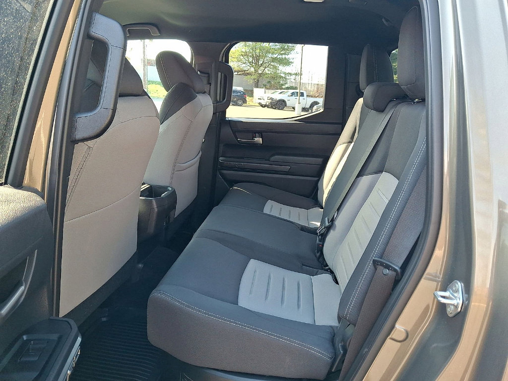 Used 2025 Toyota Tacoma TRD Off-Road image 13