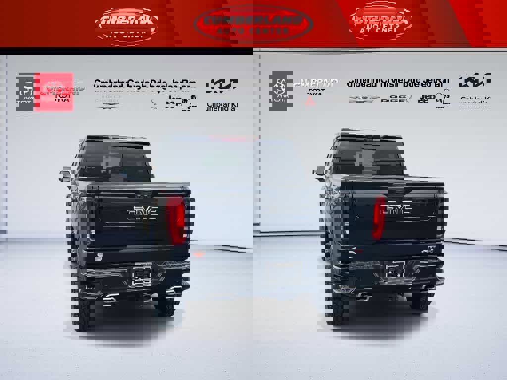 Used 2025 GMC Sierra 1500 AT4 w/ AT4 Premium Package image 7