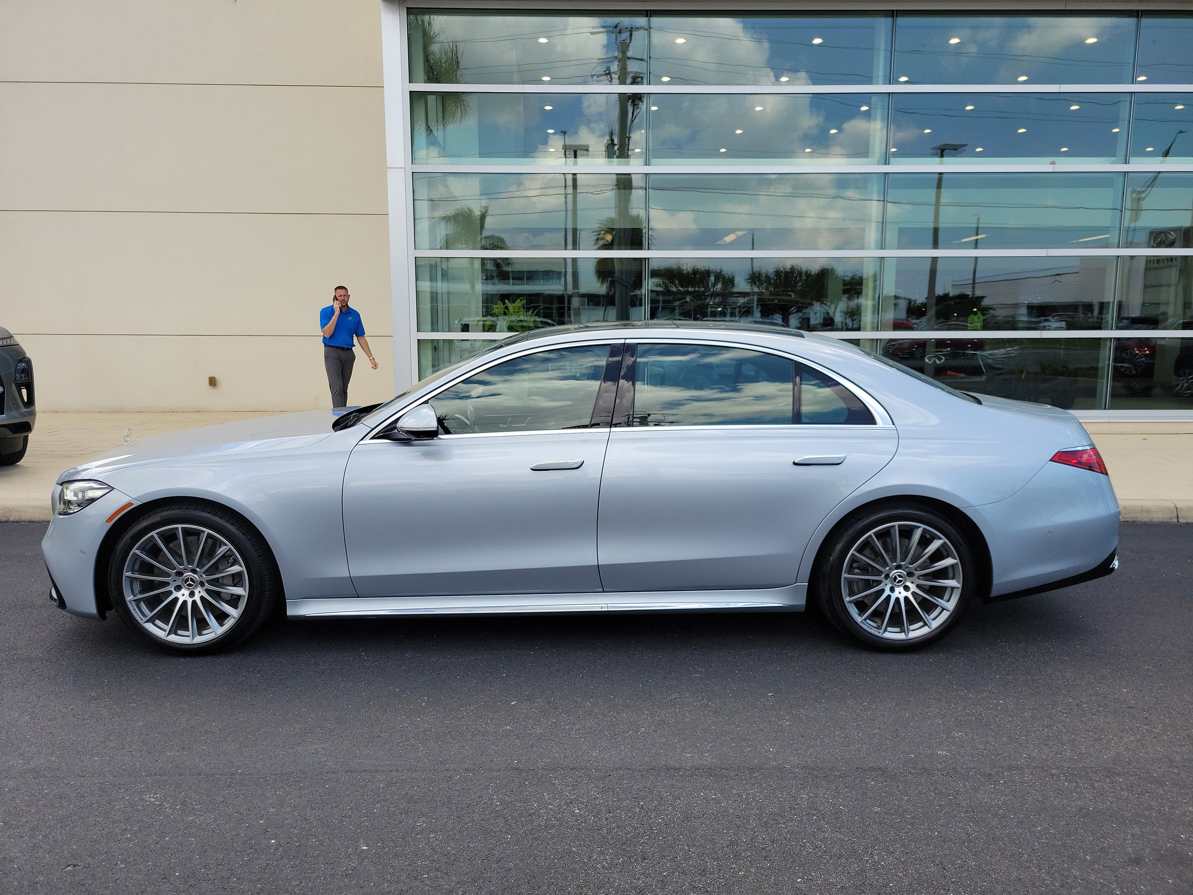 Used 2021 Mercedes-Benz S 500 4MATIC image 7