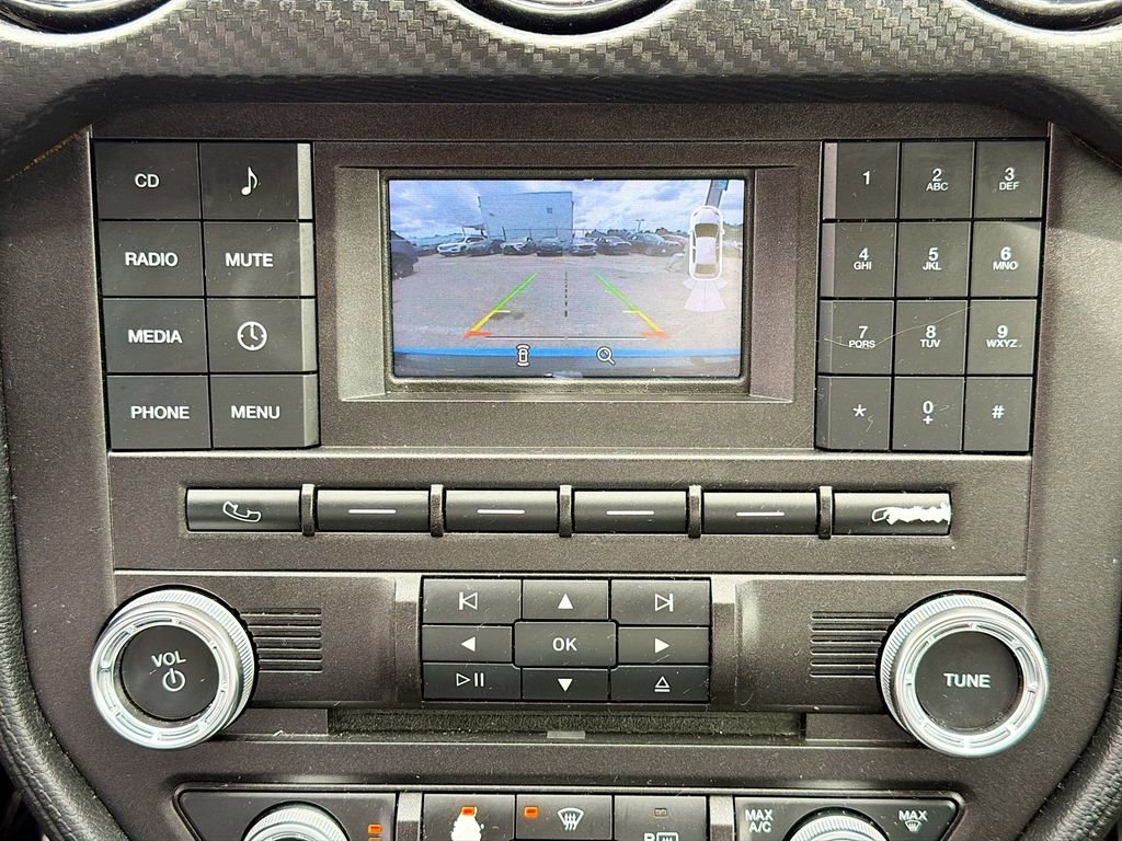 Used 2017 Ford Mustang Coupe image 29