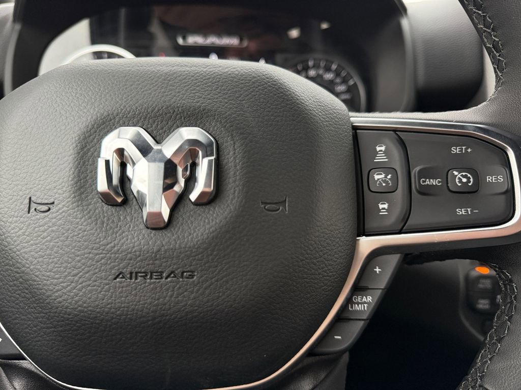 New 2026 RAM 1500 4x4 Crew Cab image 26