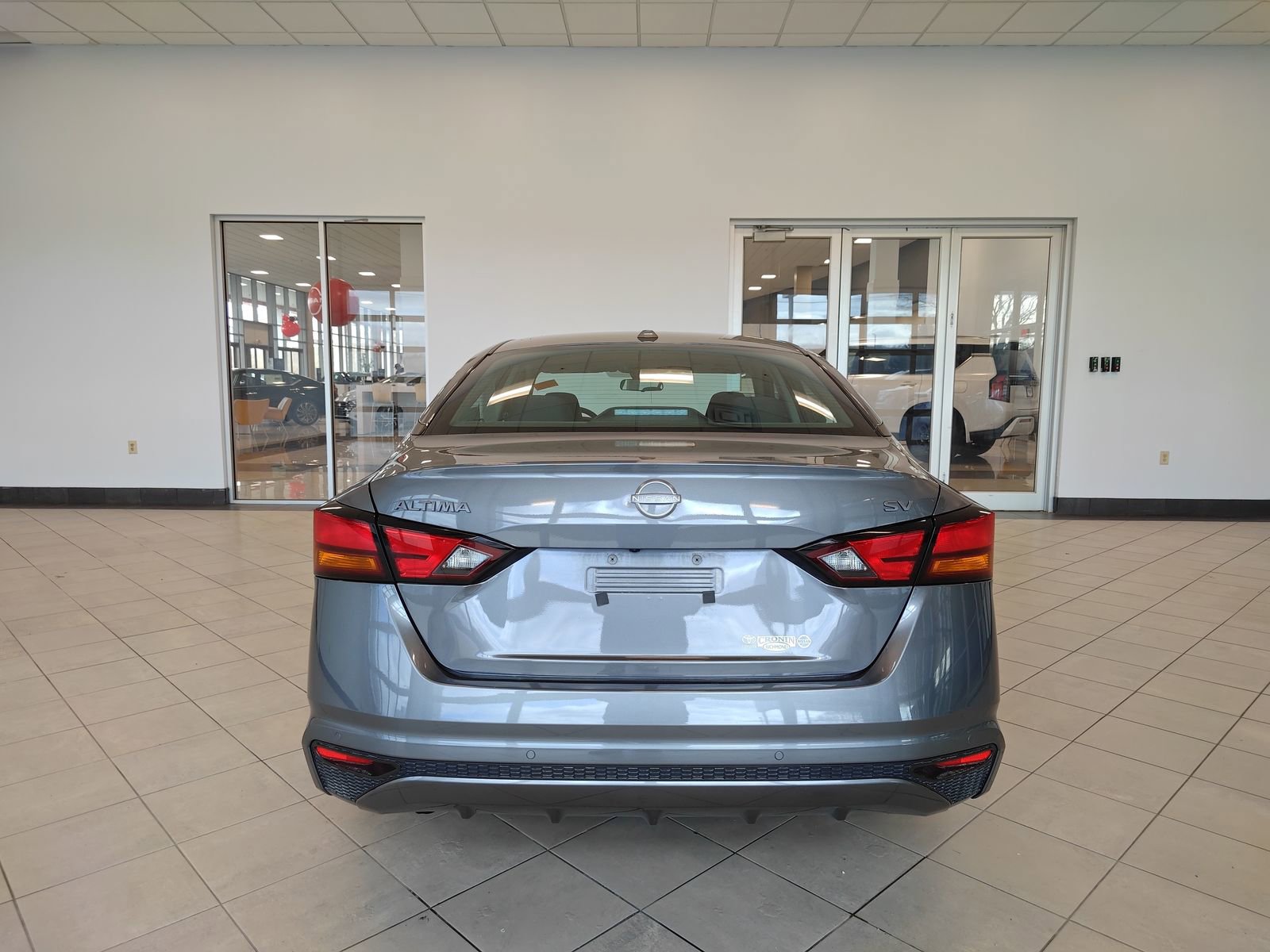 Used 2024 Nissan Altima 2.5 SV image 4