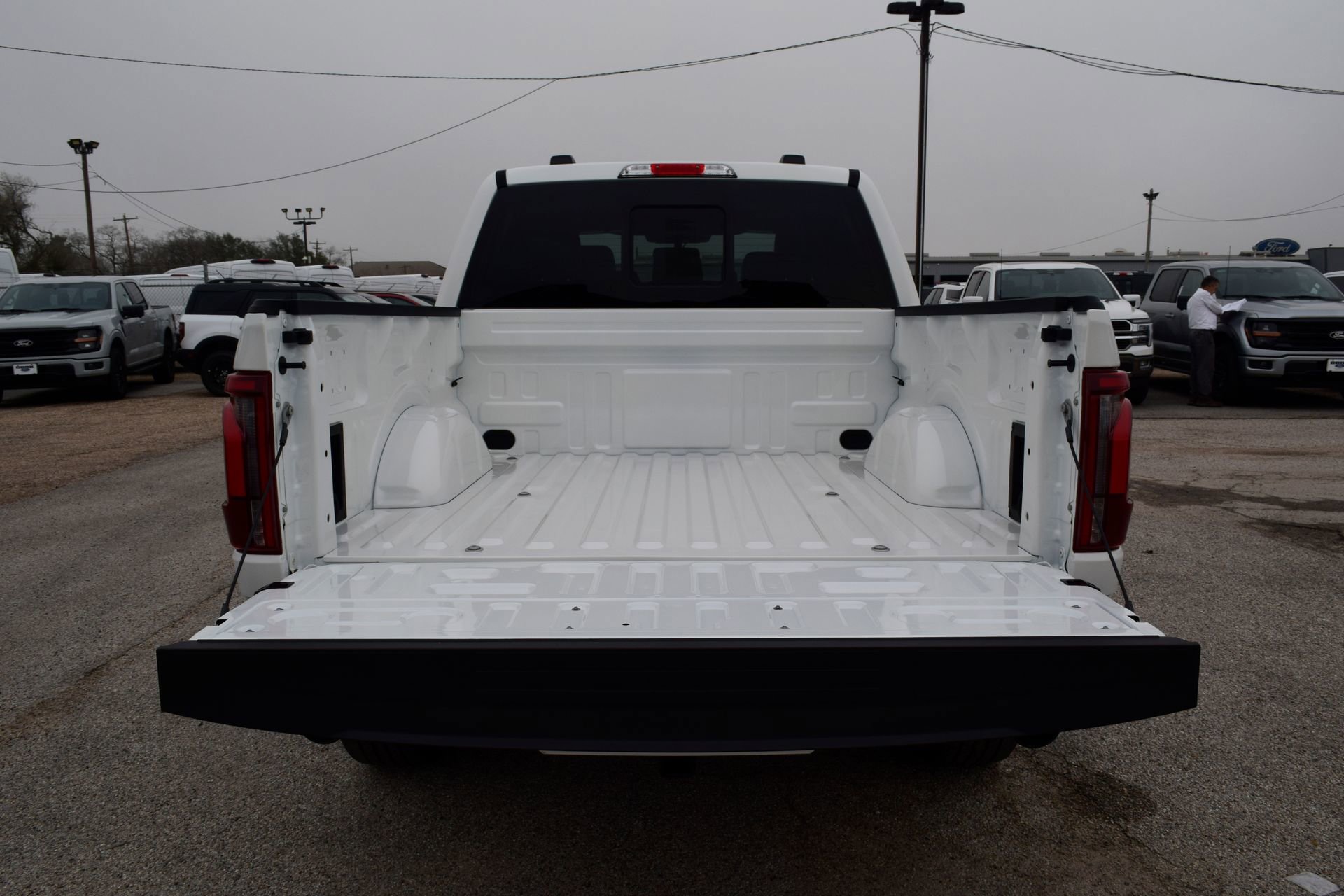 New 2026 Ford F150 Lariat w/ Equipment Group 502A High image 21
