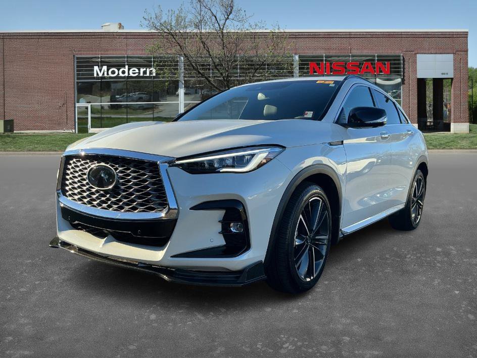 Used 2023 INFINITI QX55 Essential
