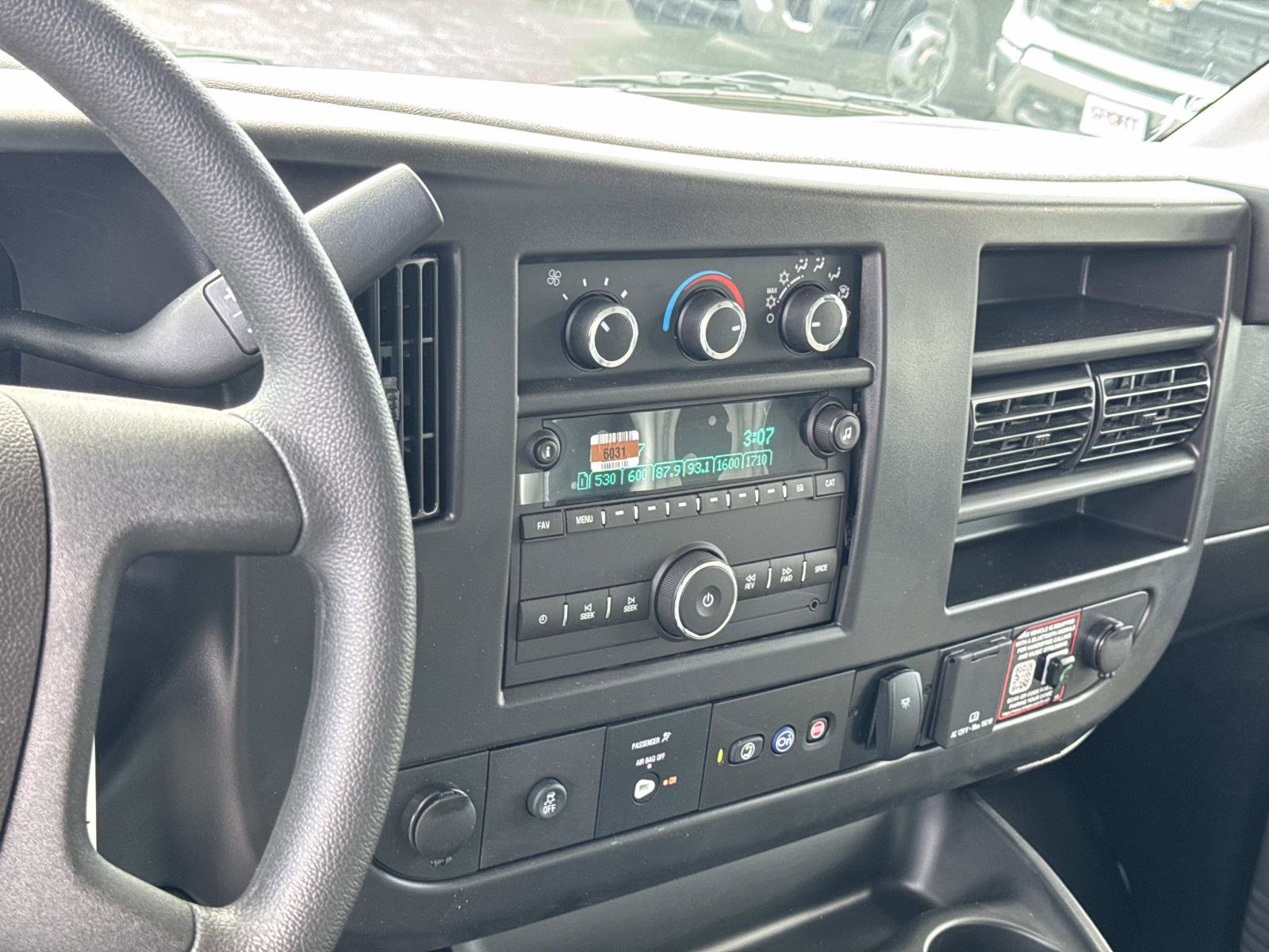 New 2026 Chevrolet Express 3500 w/ Power Convenience Package RWD image 18