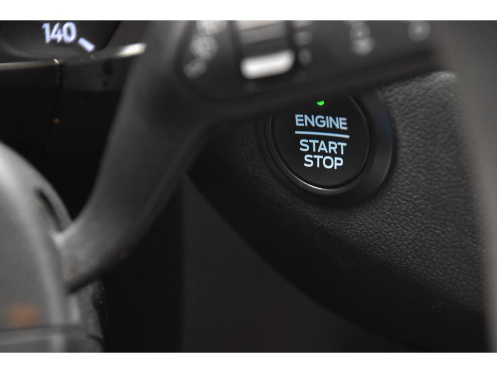 Used 2020 Ford Escape SE FWD image 30