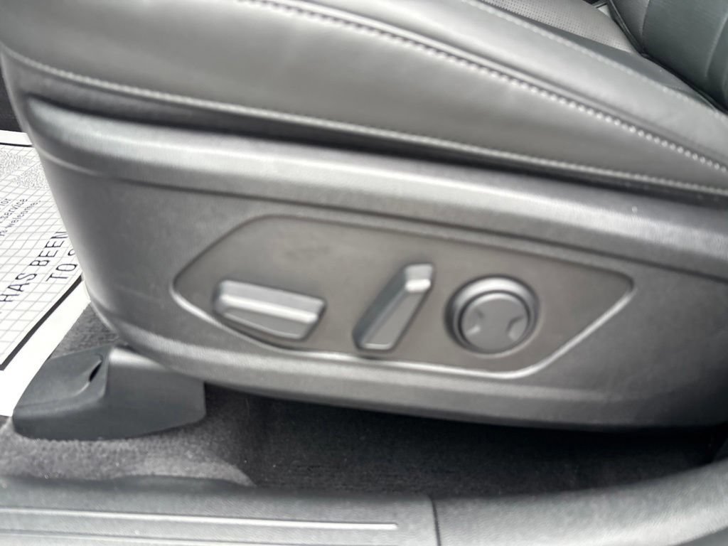 Certified 2025 Kia Sorento S AWD/4WD image 25