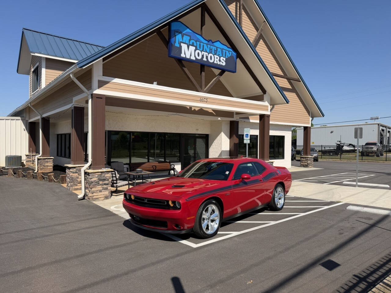Used 2015 Dodge Challenger R/T Plus