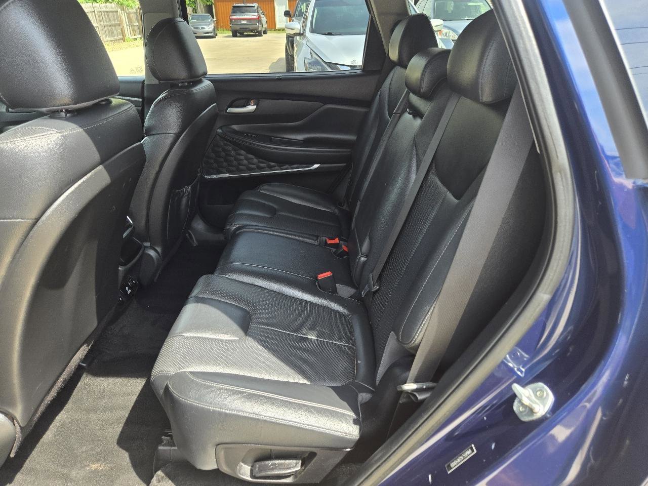 Used 2019 Hyundai Santa Fe AWD w/ Cargo Package image 18