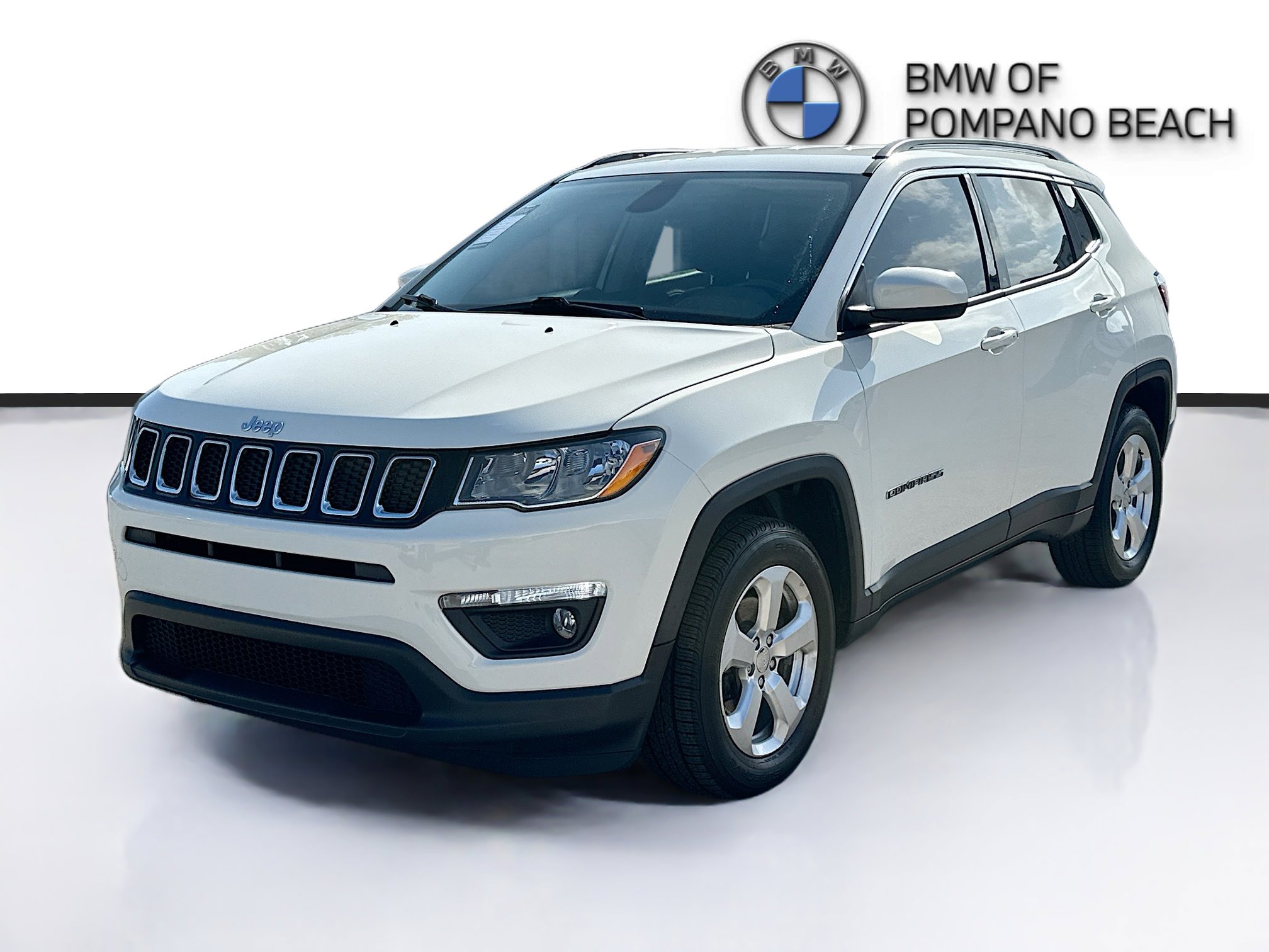 Used 2018 Jeep Compass Latitude w/ Popular Equipment Group image 3