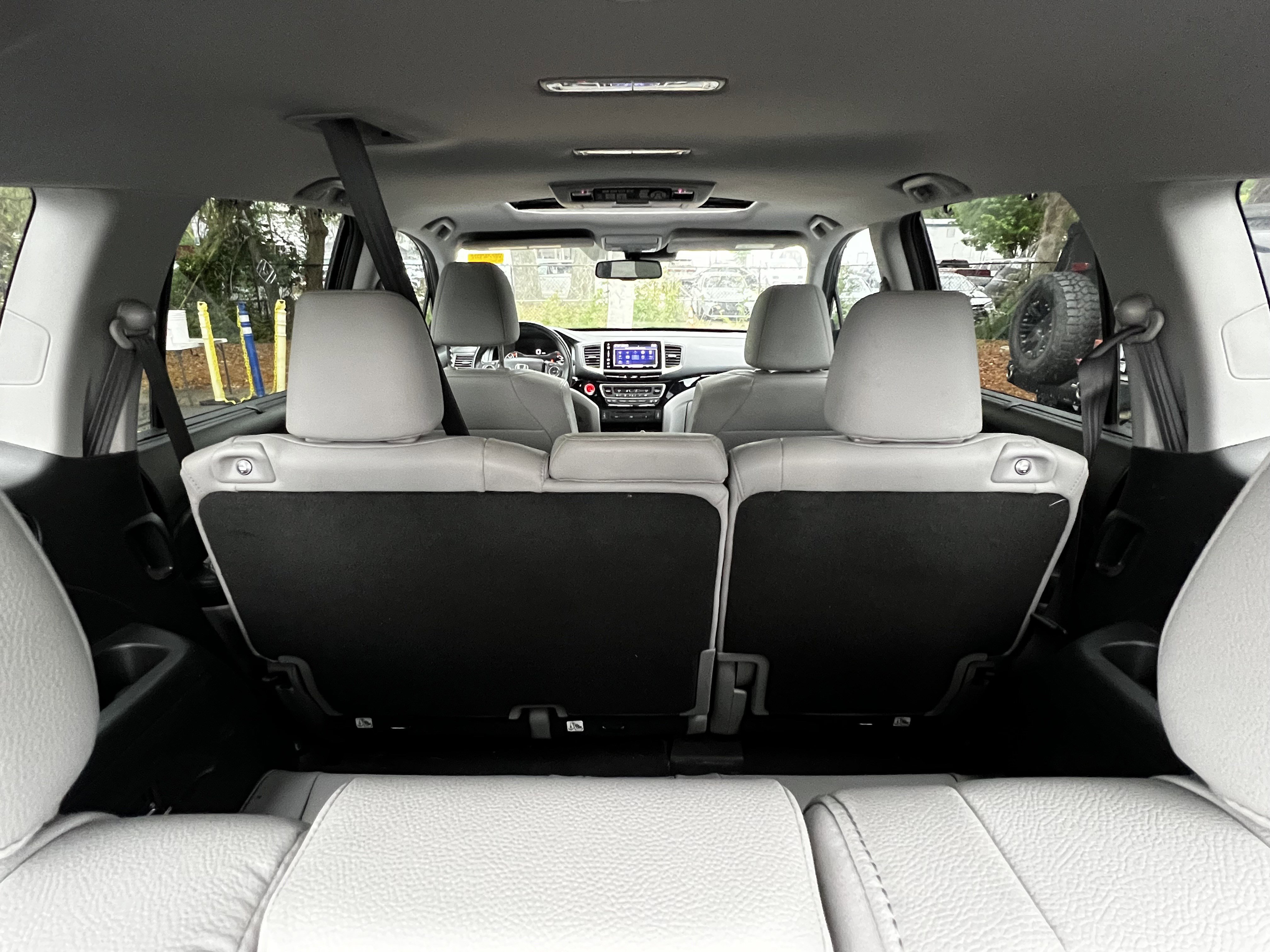 Used 2017 Honda Pilot Touring image 51