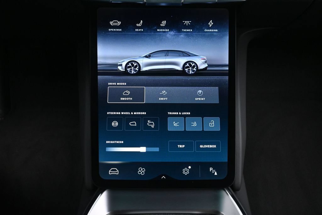 Used 2024 Lucid Air Touring AWD/4WD image 38