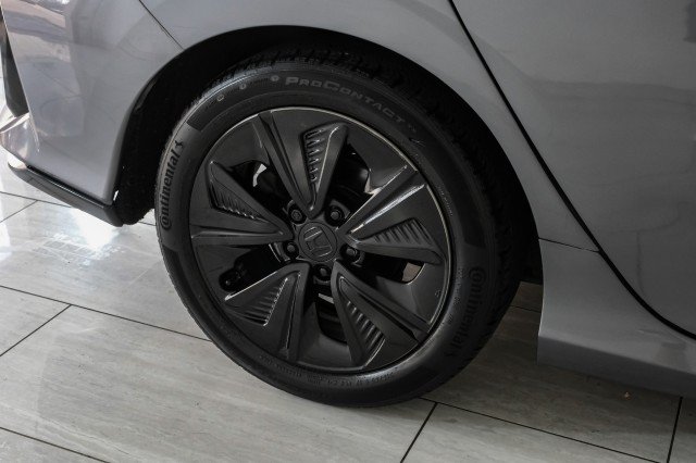 Used 2018 Honda Civic EX-L image 45