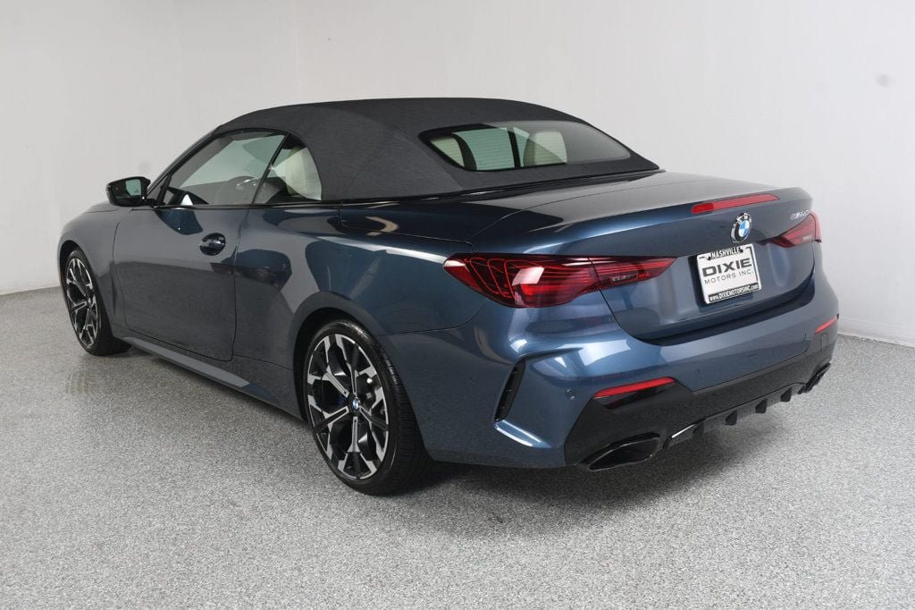 Used 2025 BMW M440i Convertible w/ Premium Package RWD image 19