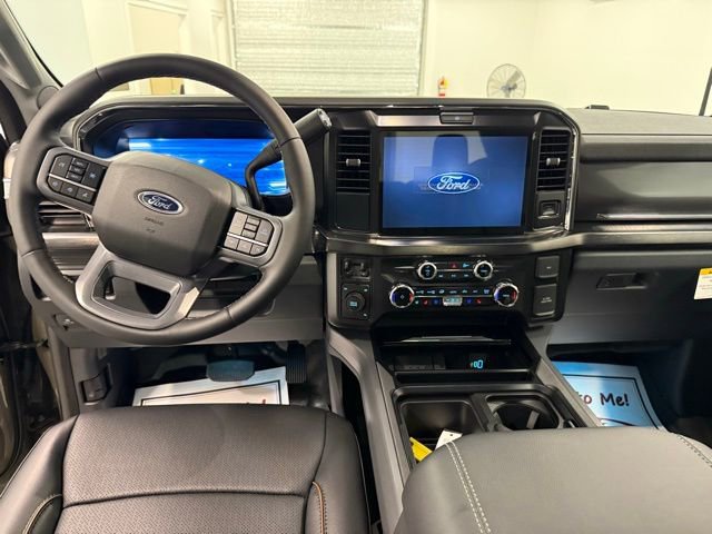 New 2026 Ford F450 4x4 Crew Cab Super Duty image 14