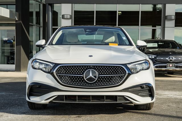 Certified 2025 Mercedes-Benz E 350 4MATIC Sedan image 2