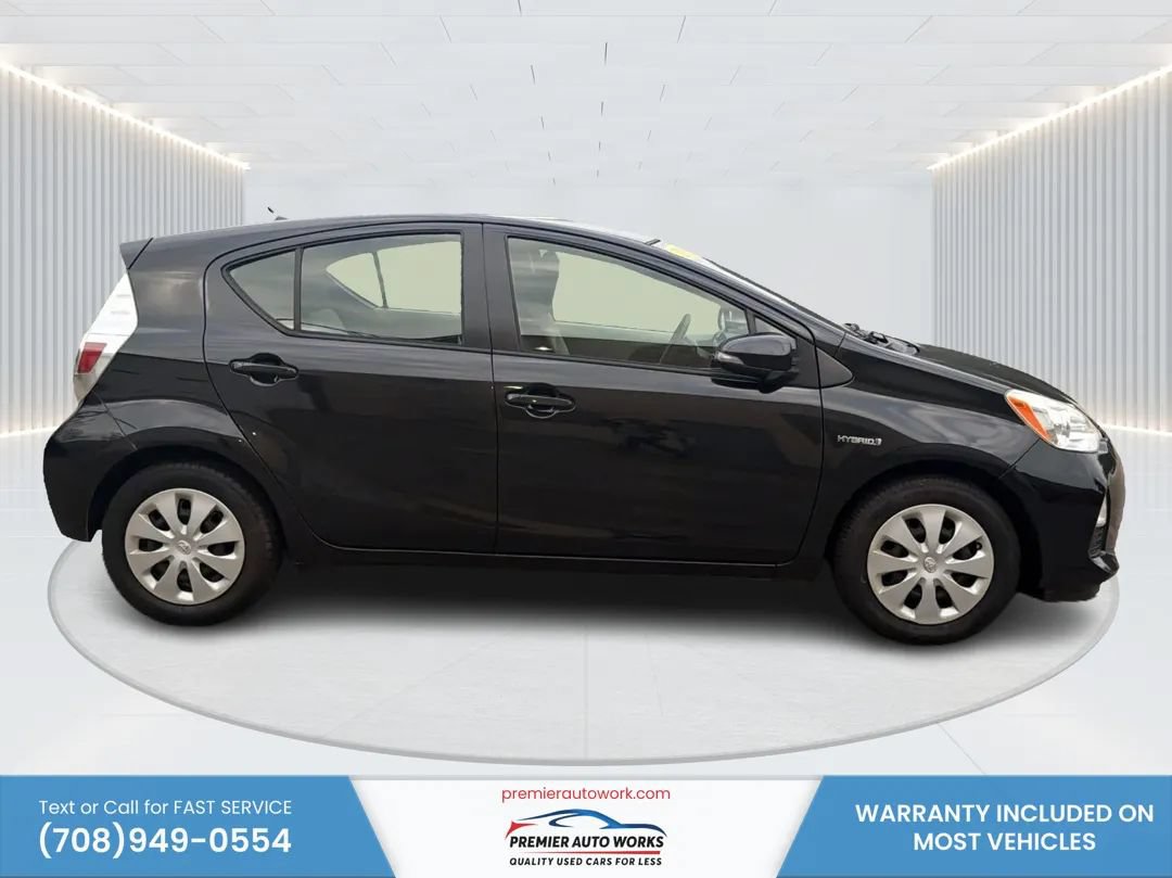 Used 2014 Toyota Prius C One FWD image 8